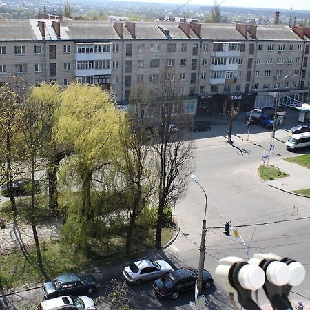 Apartment On Fastivs'Ka 2 Белая Церковь Экстерьер фото