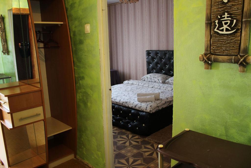 Apartment On Fastivs'Ka 2 Белая Церковь Экстерьер фото