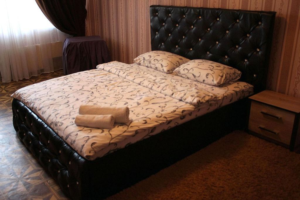 Apartment On Fastivs'Ka 2 Белая Церковь Экстерьер фото