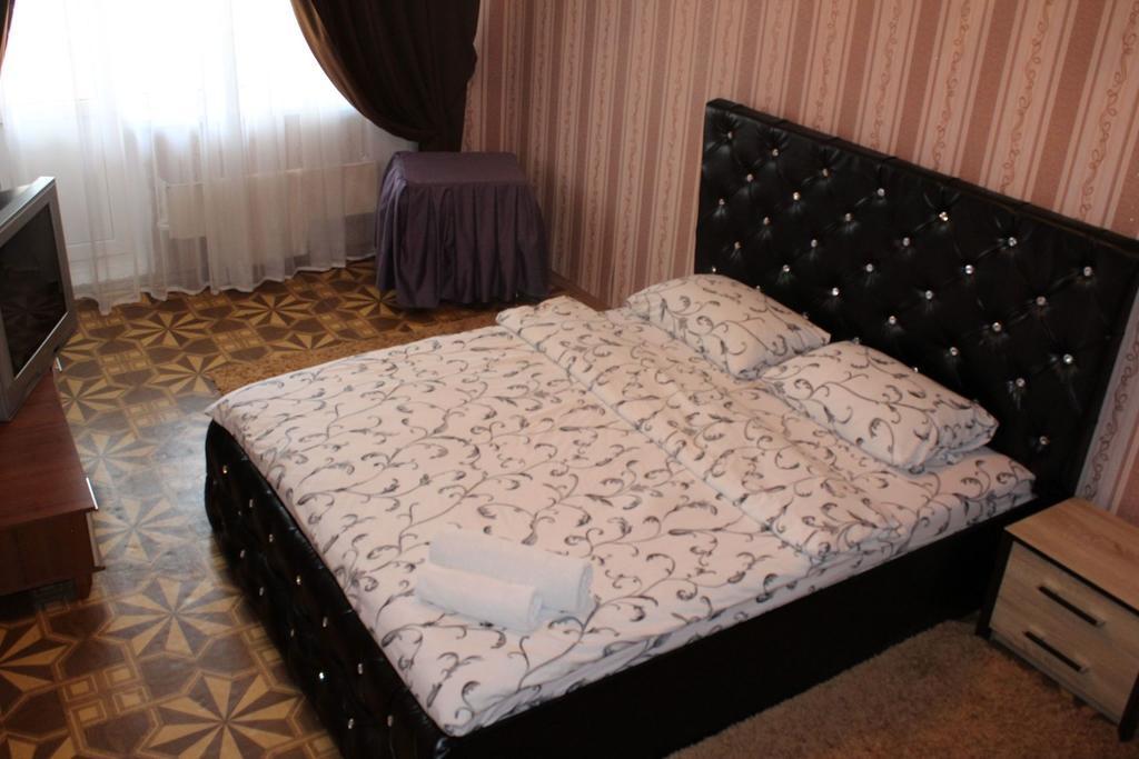 Apartment On Fastivs'Ka 2 Белая Церковь Экстерьер фото